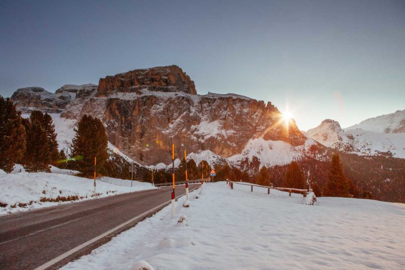 Carretera hacia Passo Sella