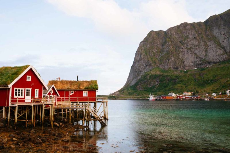 Casa a la vora de l'aigua a Reine